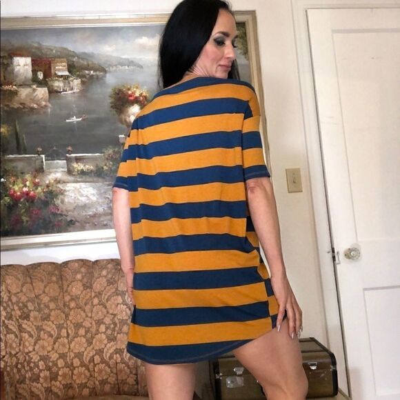 Lularoe strip top   - Picture 2 of 5